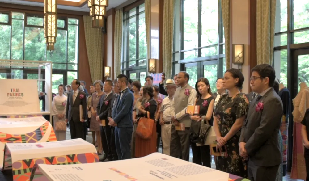 The Future of Thai Fabric exhibition on its Tokyo stop.